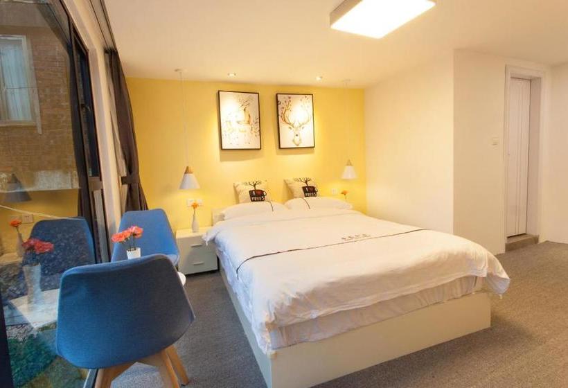 Vandrarhem Salad Days Inn