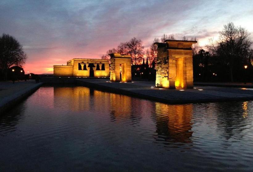 هاستل Chueca The Palmer House