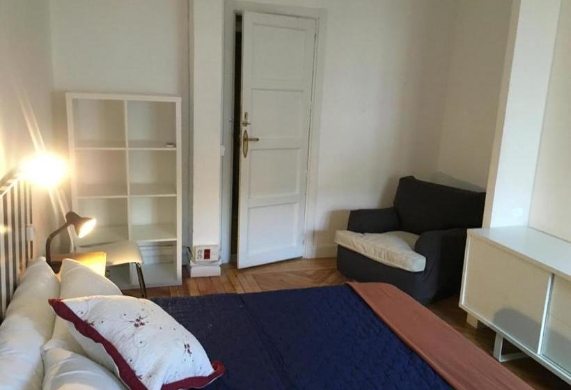 هاستل Chueca The Palmer House