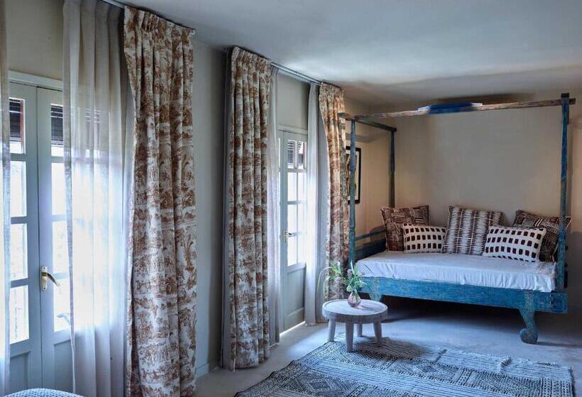 Bed and Breakfast Gare Du Nord