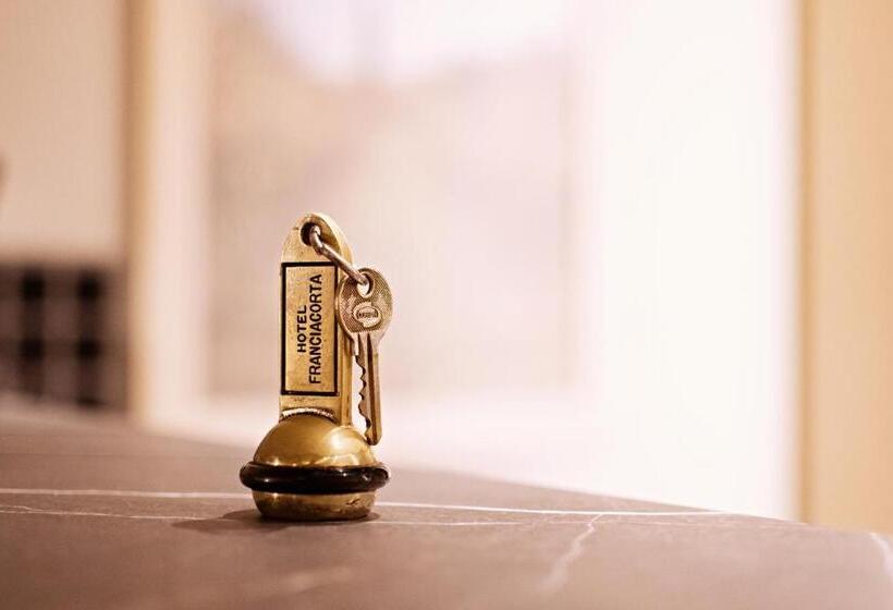 Отель Franciacorta