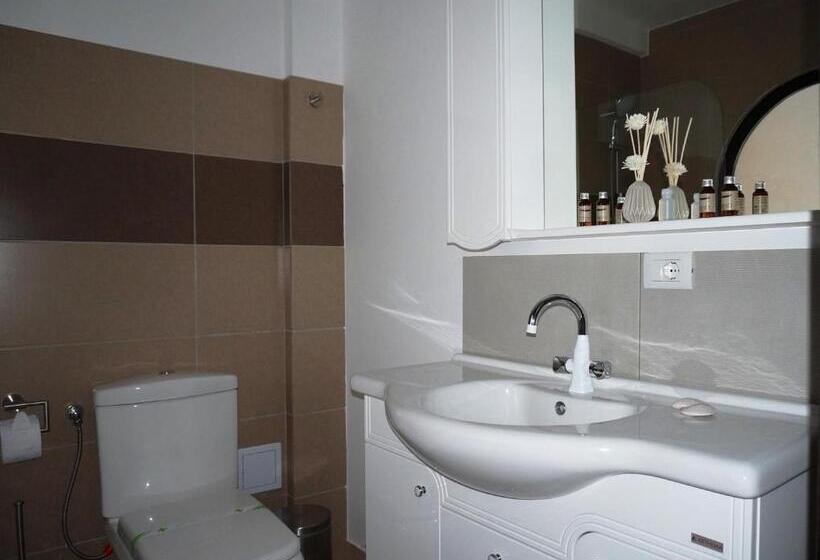 هتل Romantic Boutique