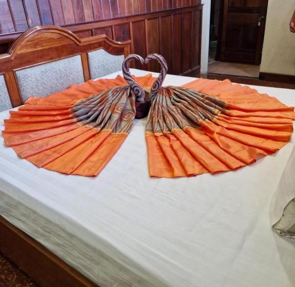 فندق Sakura Wood House