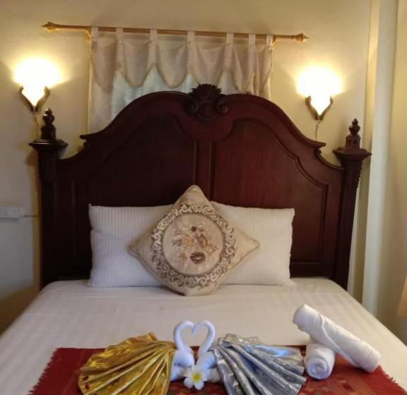 فندق Sakura Wood House