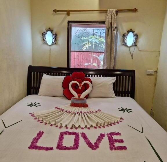 فندق Sakura Wood House