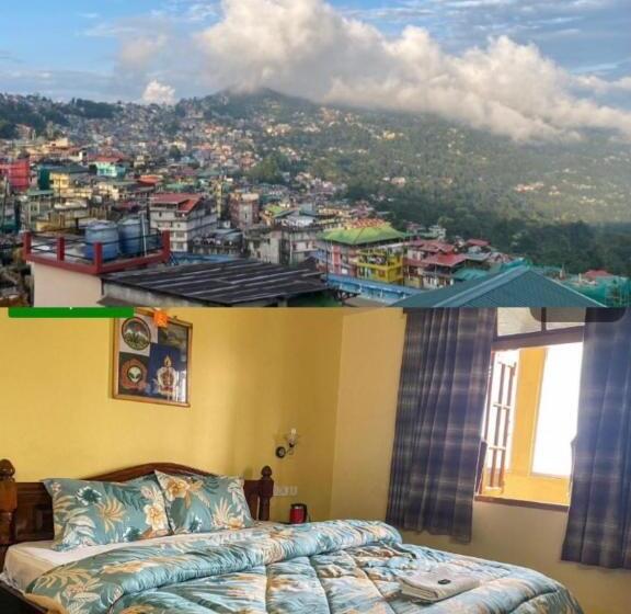 King Thai Hotel And Restaurant