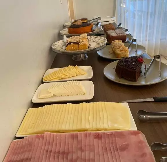 Vitória Hotel   Guaíra Pr