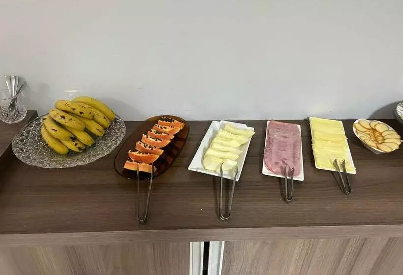 Vitória Hotel   Guaíra Pr