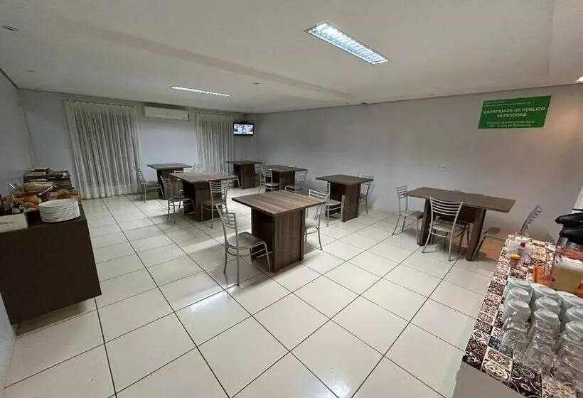 Vitória Hotel   Guaíra Pr