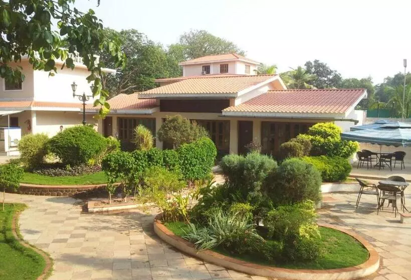 Paradise Villas & Resort