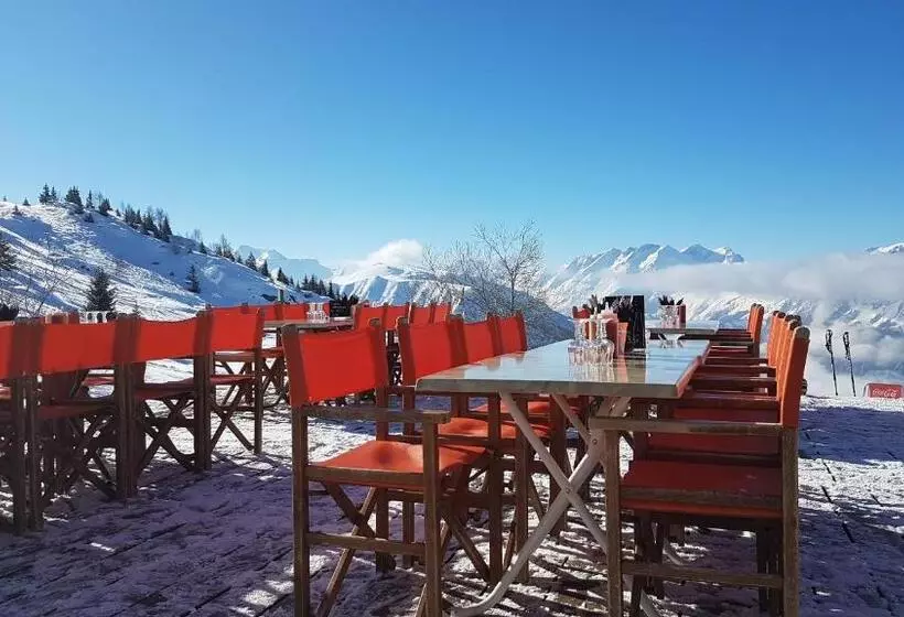 تختخواب و صبحانه Chalet Solneige