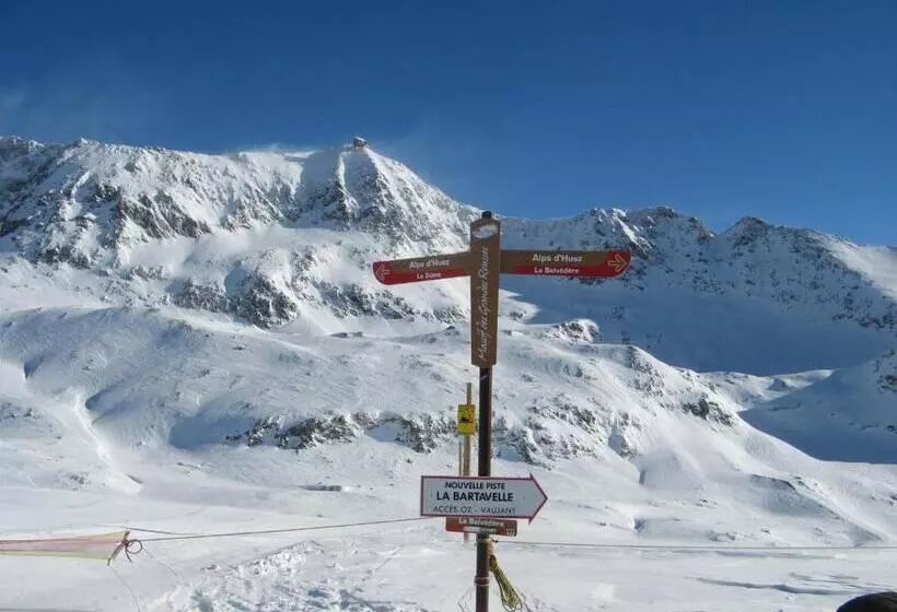تختخواب و صبحانه Chalet Solneige
