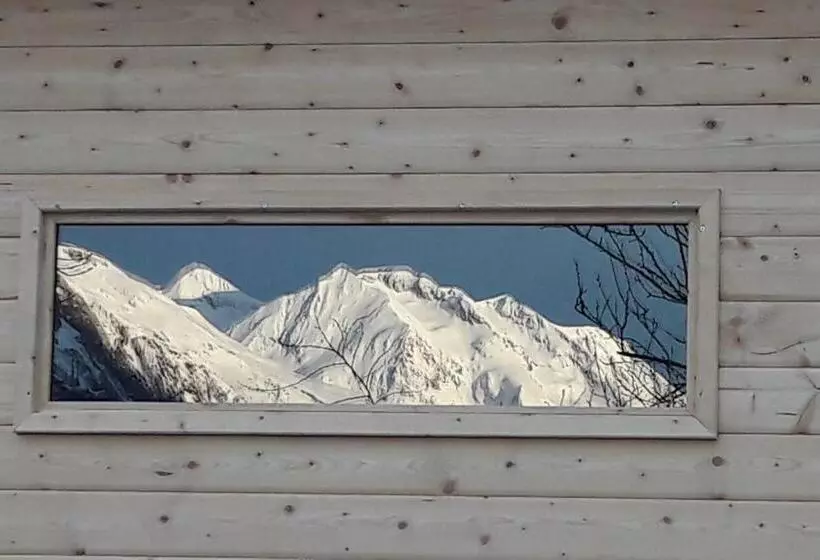 تختخواب و صبحانه Chalet Solneige