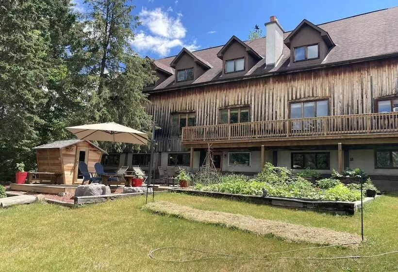 Aamiaismajoitus (B&B) La Grange Country Inn