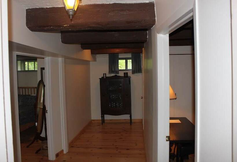 Bed and Breakfast La Grange Country Inn