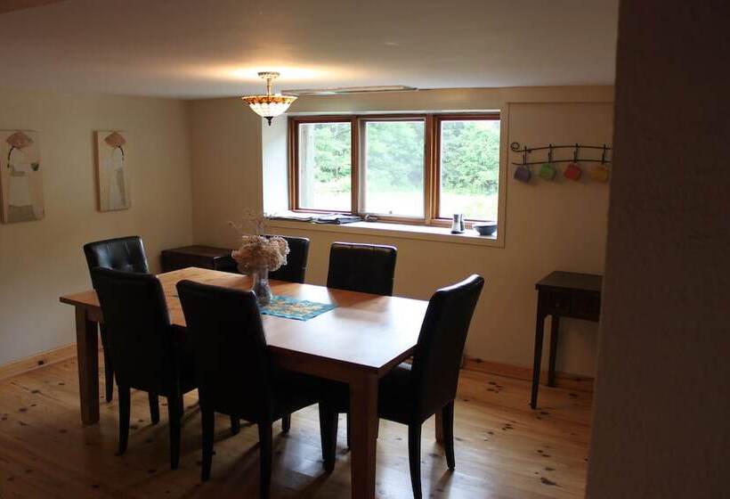 Bed and Breakfast La Grange Country Inn