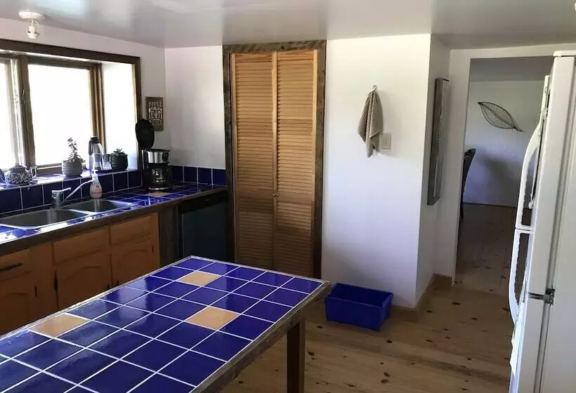 Aamiaismajoitus (B&B) La Grange Country Inn