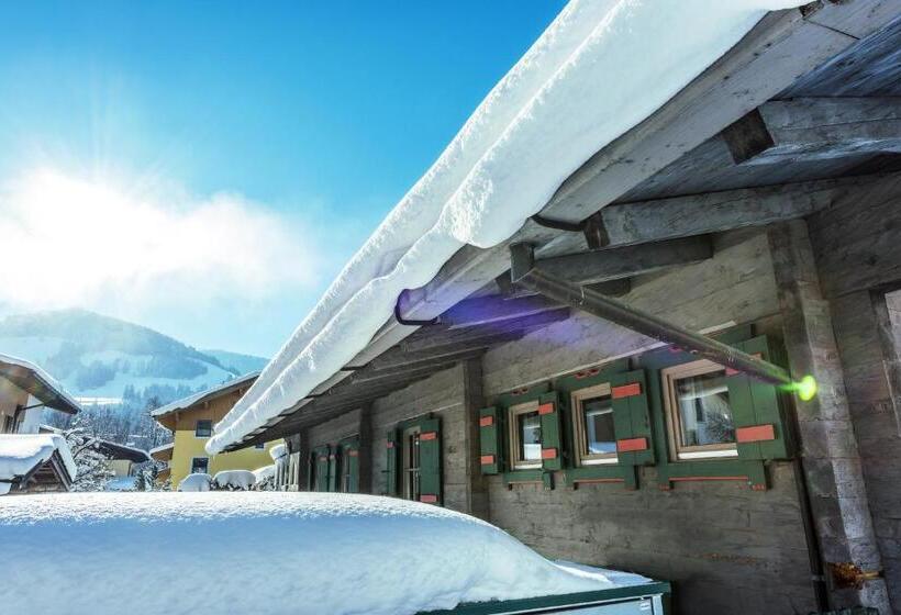 צימר Pension Restaurant Dorfalm