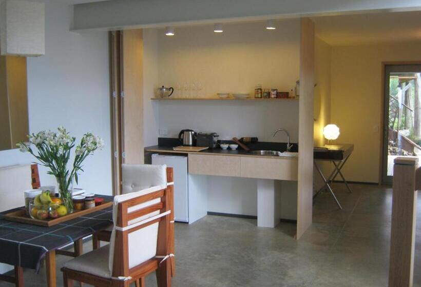 Big Sky Nelson Luxury Eco B&b