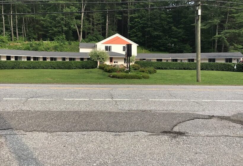 Hitching Post Country Motel