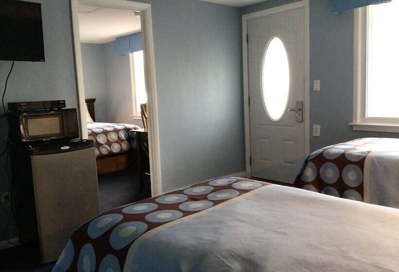 Hitching Post Country Motel