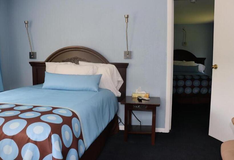 Hitching Post Country Motel