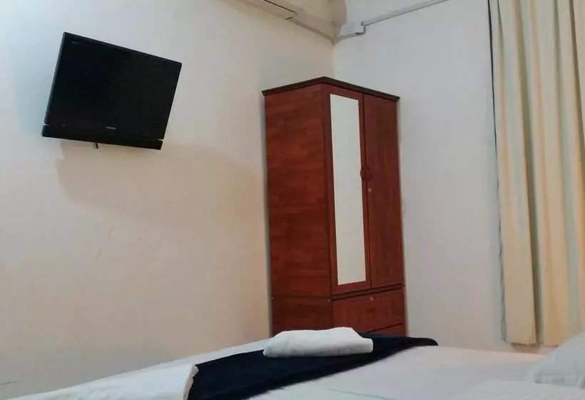 Hotel 1libaran