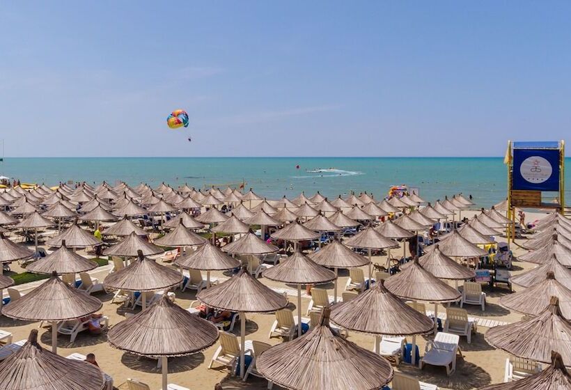 Отель Albanian Star