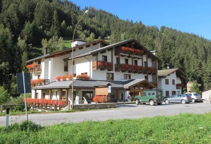 ホテル Albergo Castello