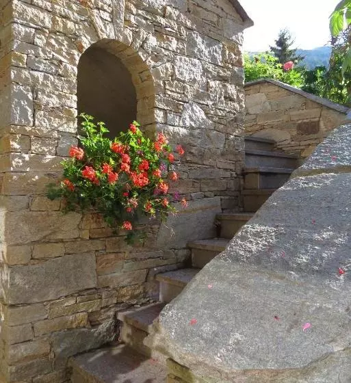 ホテル Albergo Castello