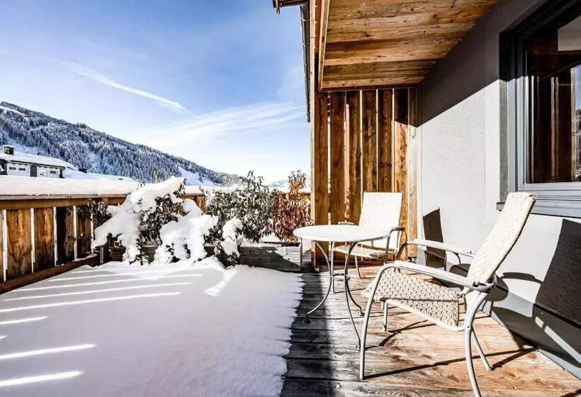 ホテル Almmonte Sensum Suites Boutique