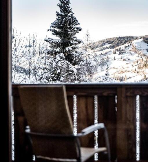 בית מלון כפרי Almmonte Sensum Suites Boutique