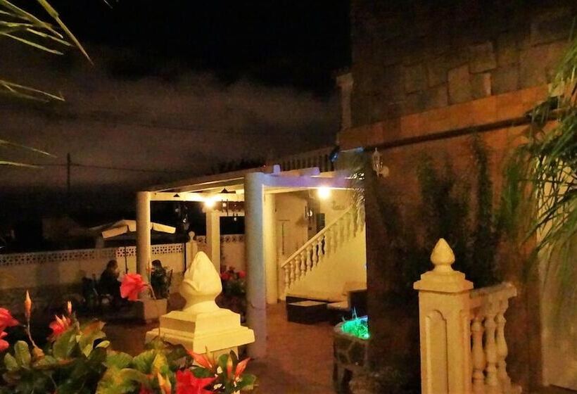 Casa Día Y Noche   Hotel Calpe Grupo