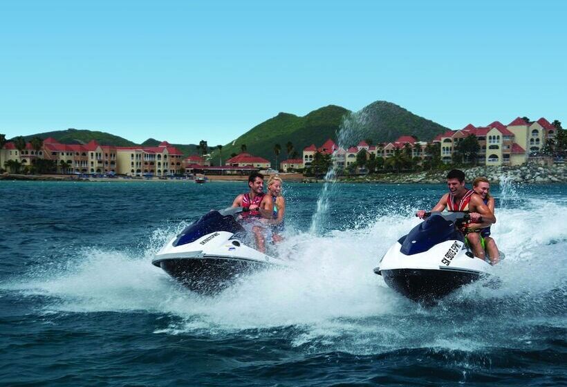 هتل Divi Little Bay Beach Resort