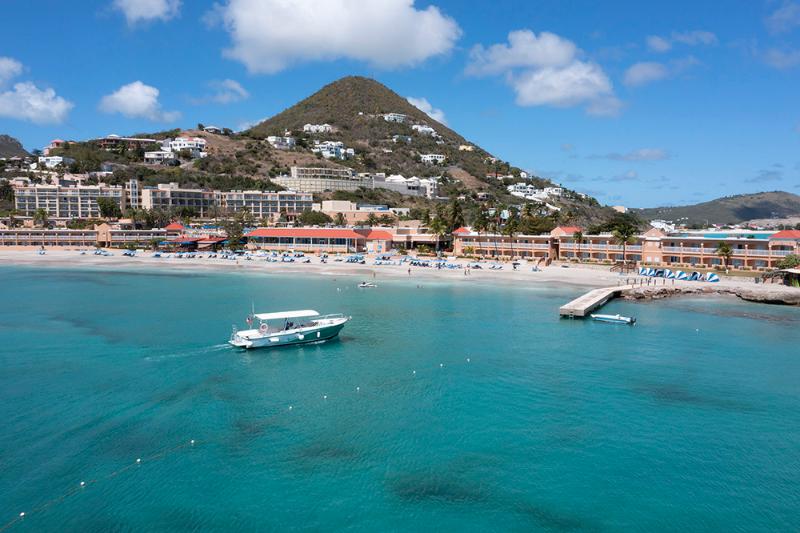 هتل Divi Little Bay Beach Resort