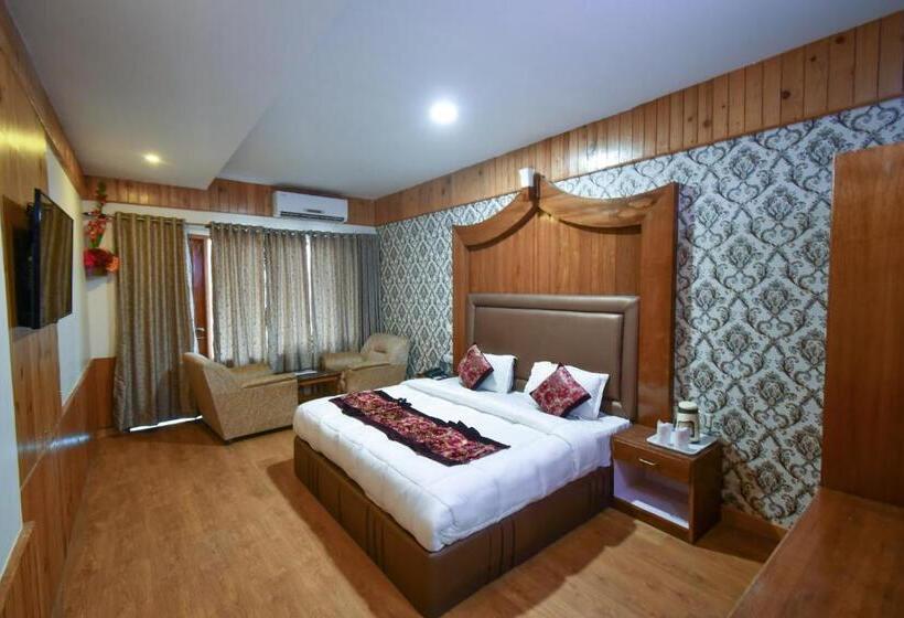 Отель Manali Valley Resort