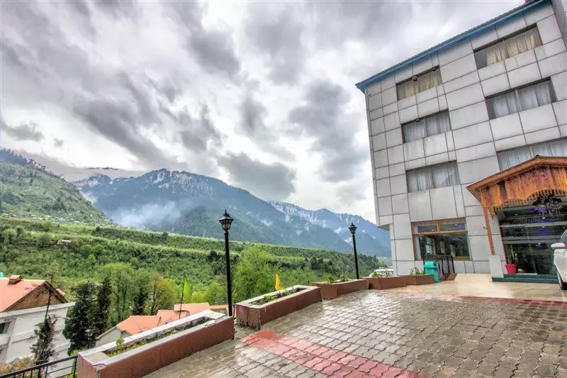 ホテル Manali Valley Resort