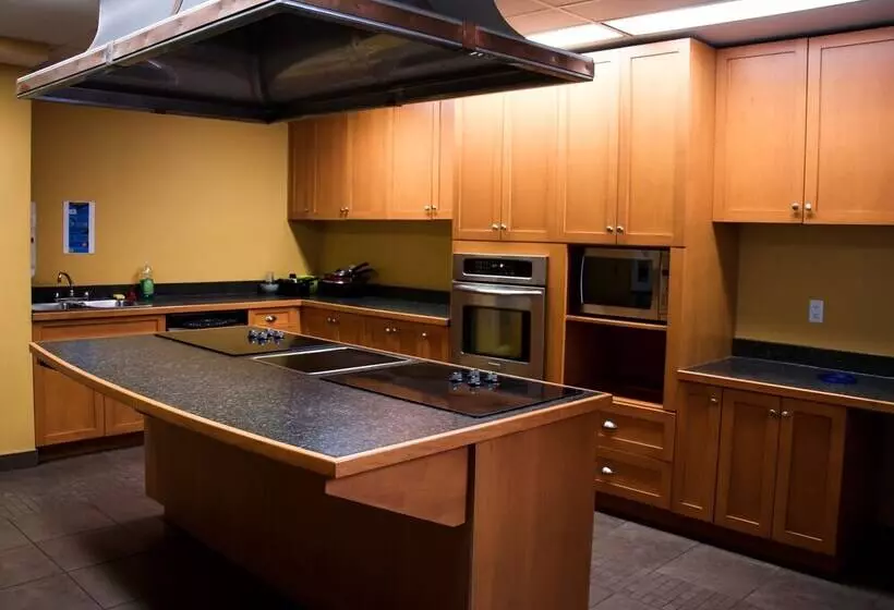 Hotelli Stfx University Summer