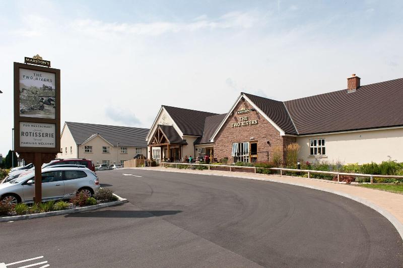 酒店 Two Rivers Lodge By Marston’s Inns