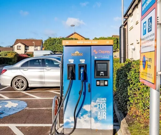 ホテル Two Rivers Lodge By Marston’s Inns