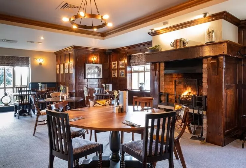 ホテル Two Rivers Lodge By Marston’s Inns