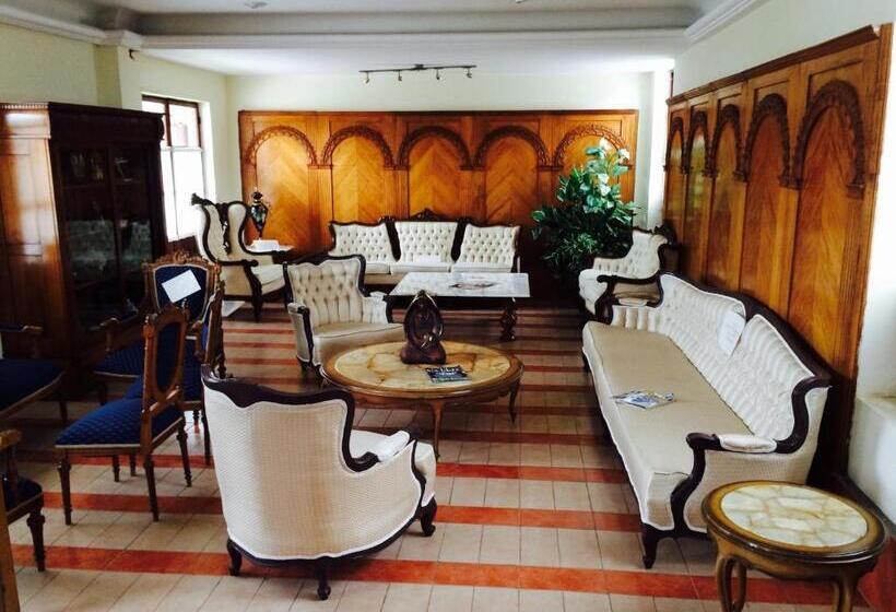 호텔 Villa Caltengo