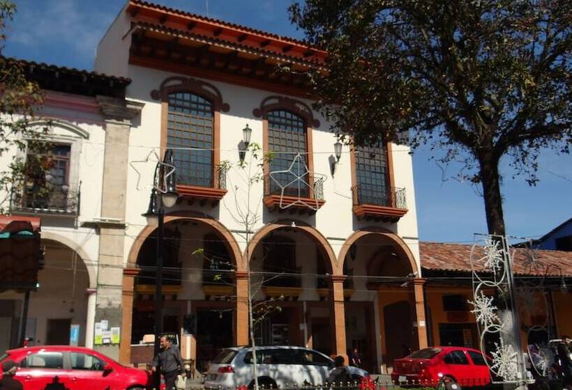 בית מלון כפרי Villa De Cortez