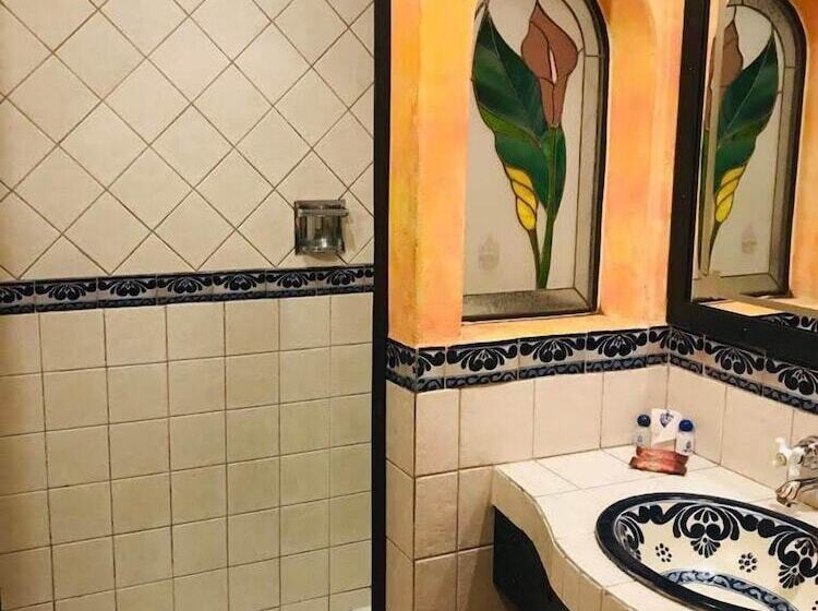 בית מלון כפרי Villa De Cortez