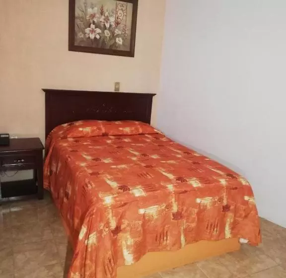 Hotelli Villa De Las Flores