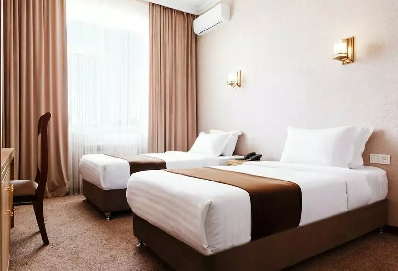 هتل Western Suites