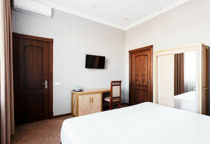 هتل Western Suites