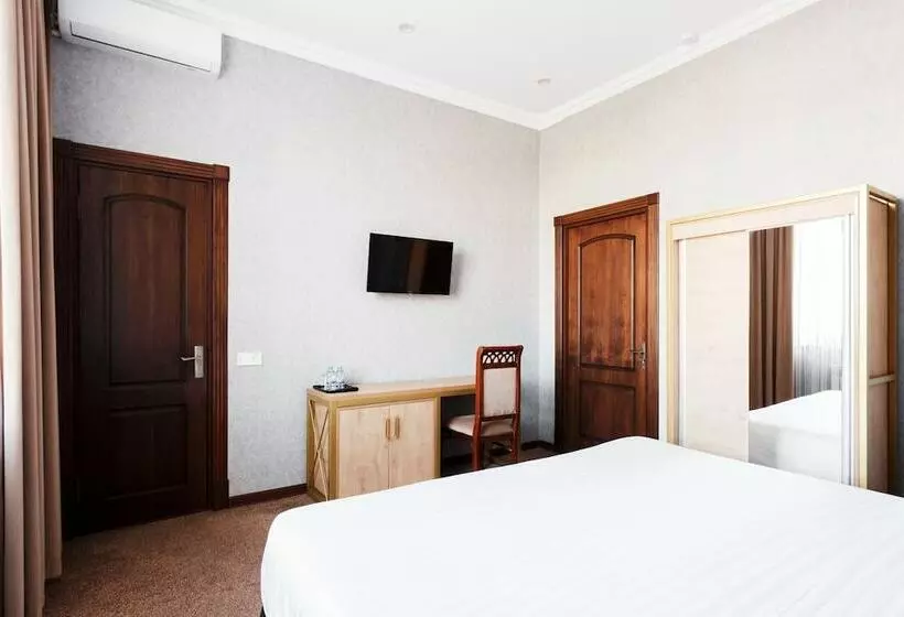 هتل Western Suites