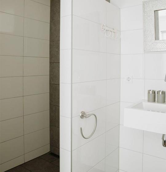 تختخواب و صبحانه Bergen1928