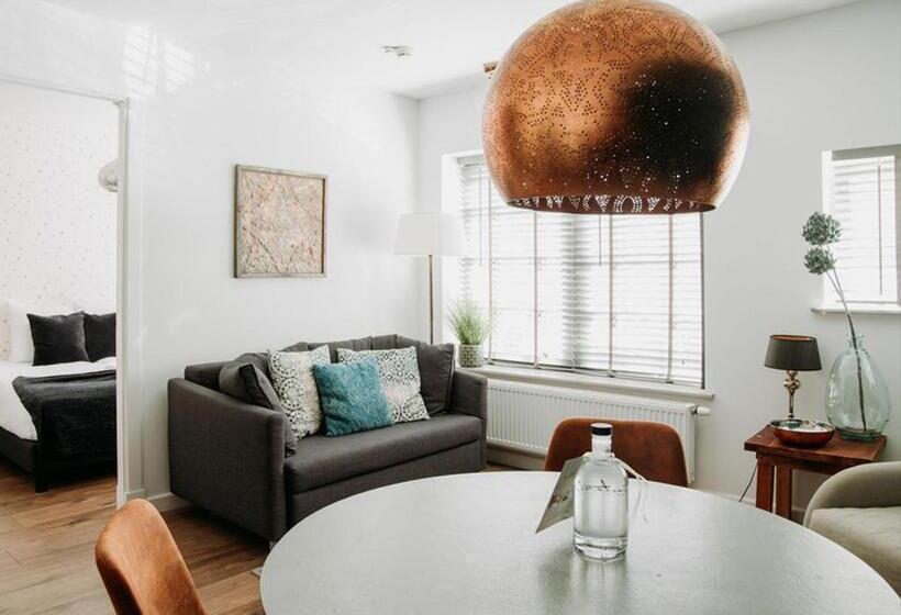 تختخواب و صبحانه Bergen1928